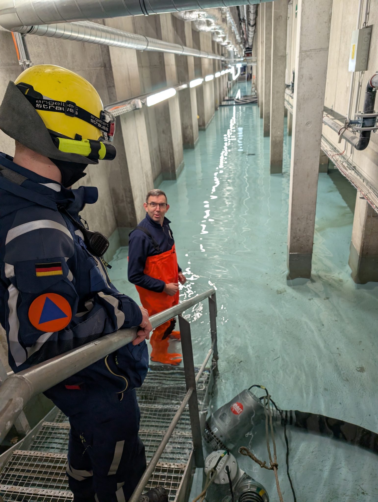 Wathose
Hochgeladen von: Matthias Verwold